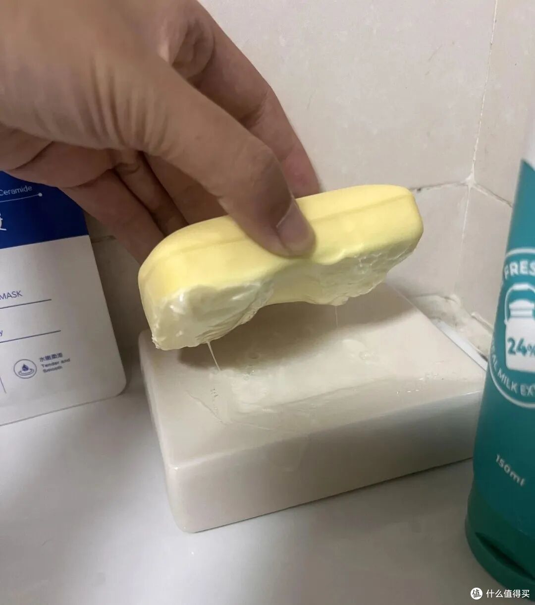 中年阿姨不愧是“生活鬼才”,打开思路后,很多东西都不用花钱买