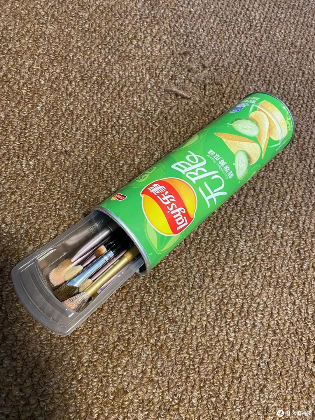 中年阿姨不愧是“生活鬼才”,打开思路后,很多东西都不用花钱买
