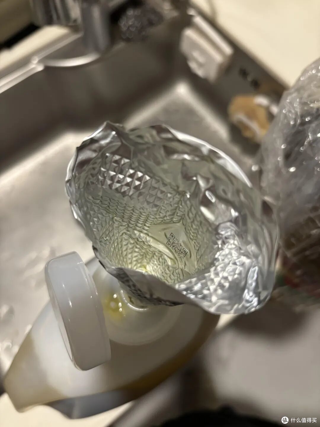 中年阿姨不愧是“生活鬼才”,打开思路后,很多东西都不用花钱买