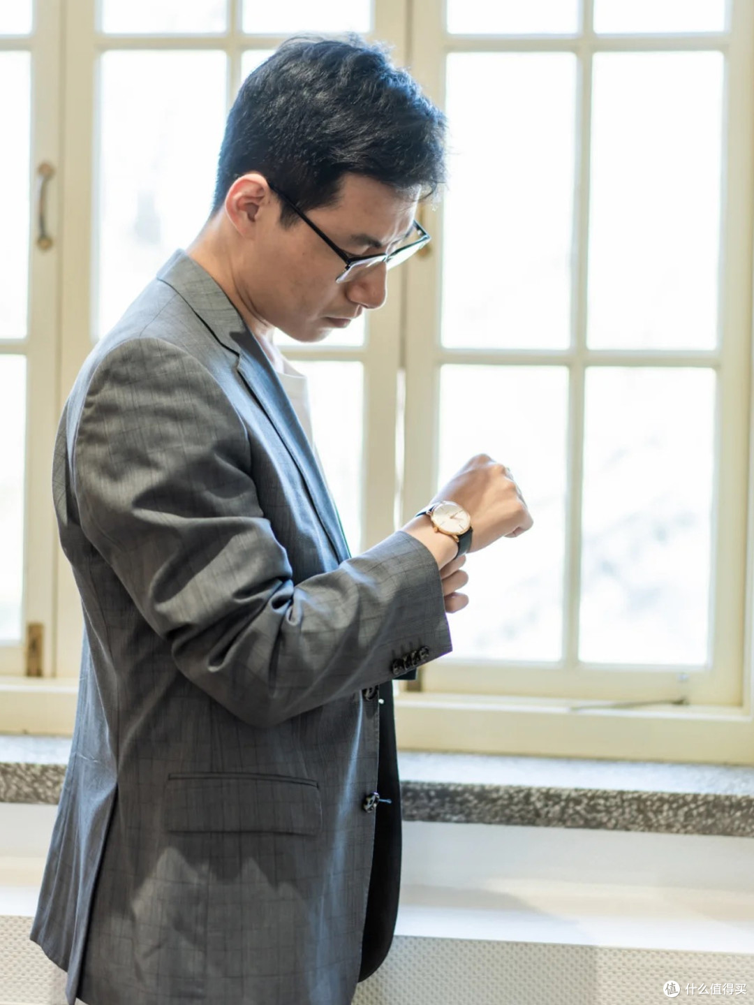 中年男人手表:不要只戴Swatch、卡西欧,这4个中产品牌更高级!