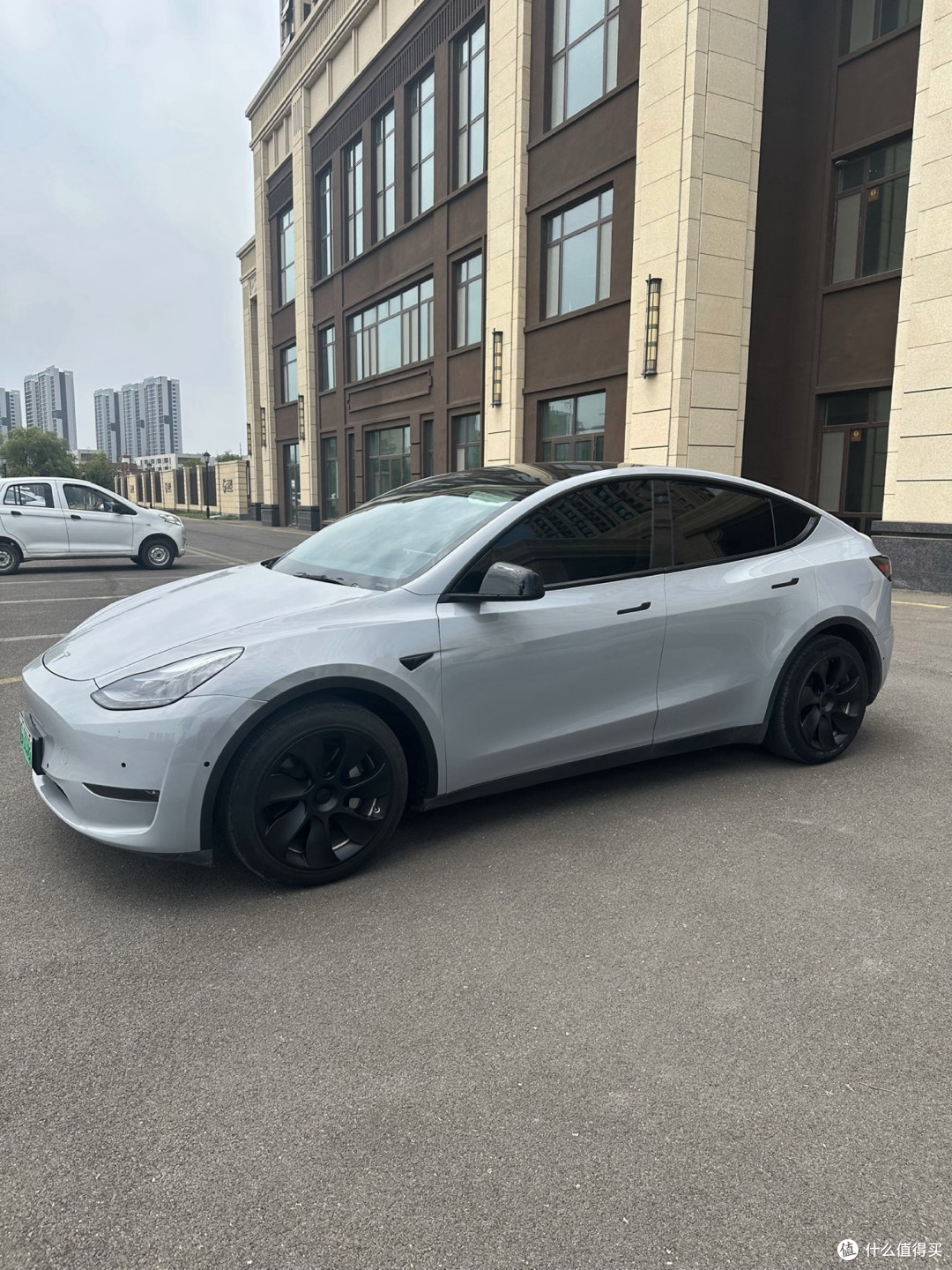 特斯拉Model Y年度用车体验:科技与实用并存