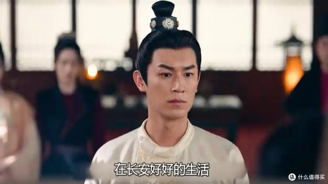 《私藏浪漫》:办公室隐婚与甜宠悬疑