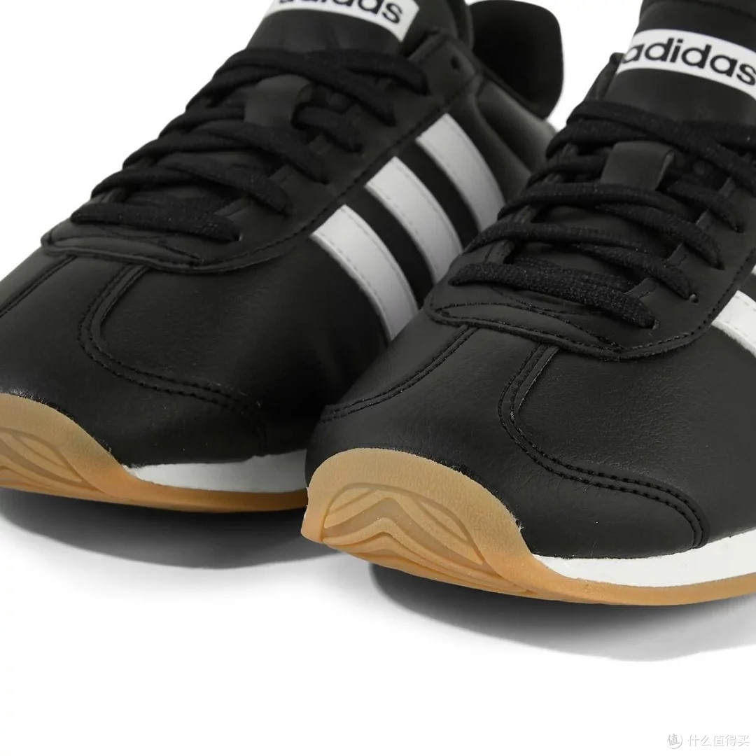 adidas STADT薄底运动板鞋评测
