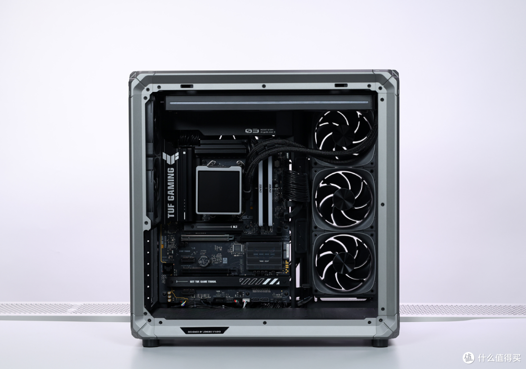 预算2.5W帮朋友装台高配主机:9800X3D+5080名人堂+乔思伯X400PRO