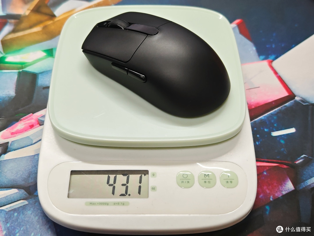 中小手外设黑马:Akko 灵动 V9 Ultra 鼠标