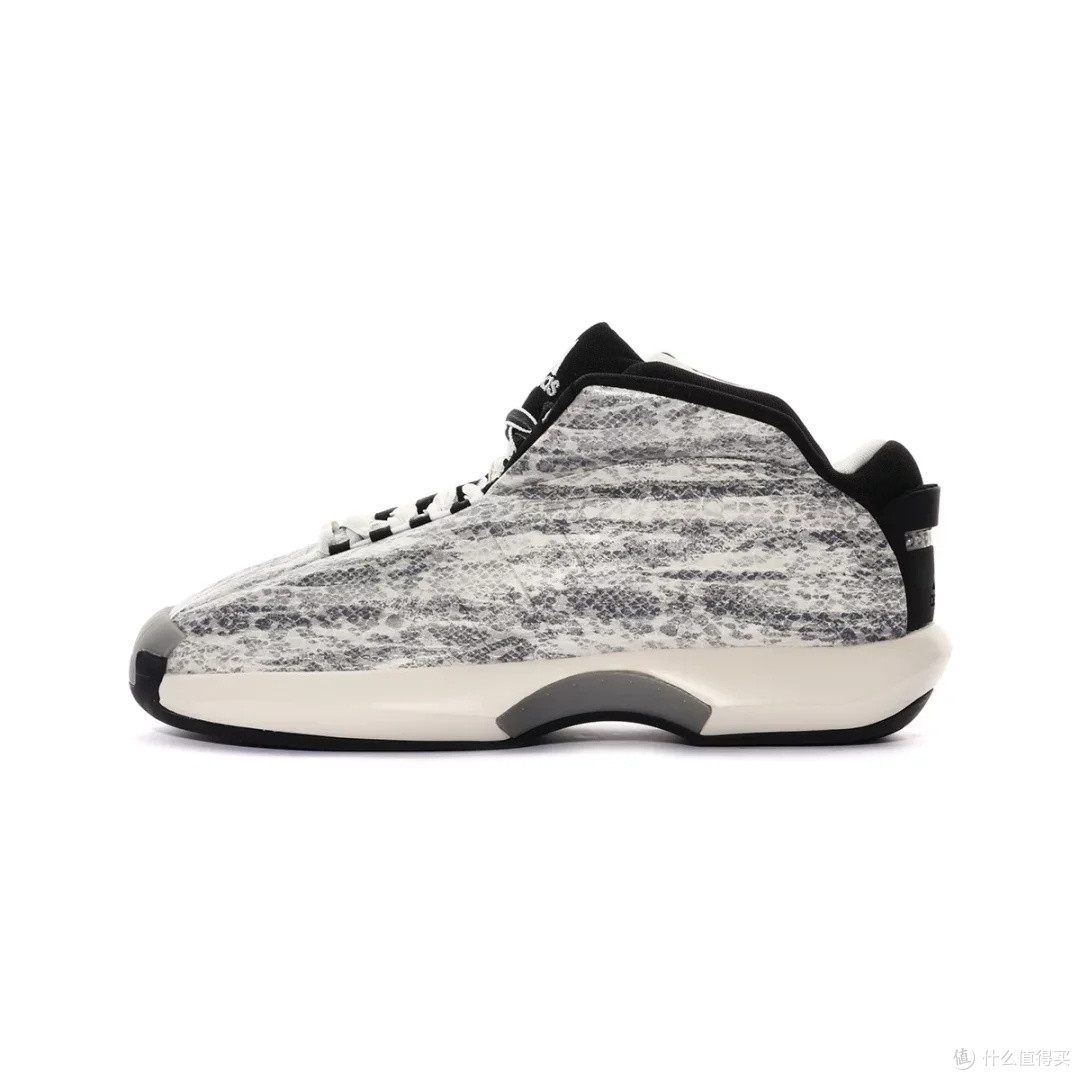 adidas CRAZY 1:复古与潮流的融合