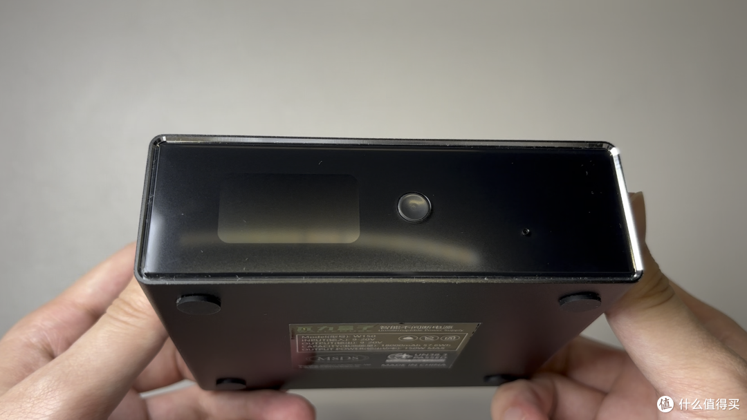 298元搞定NAS断电保护!瓦力W150 UPS深度开箱与实测