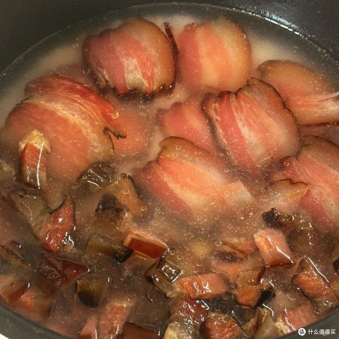 自家晒的腊肉怎样煮才好吃呢?这招真不错!