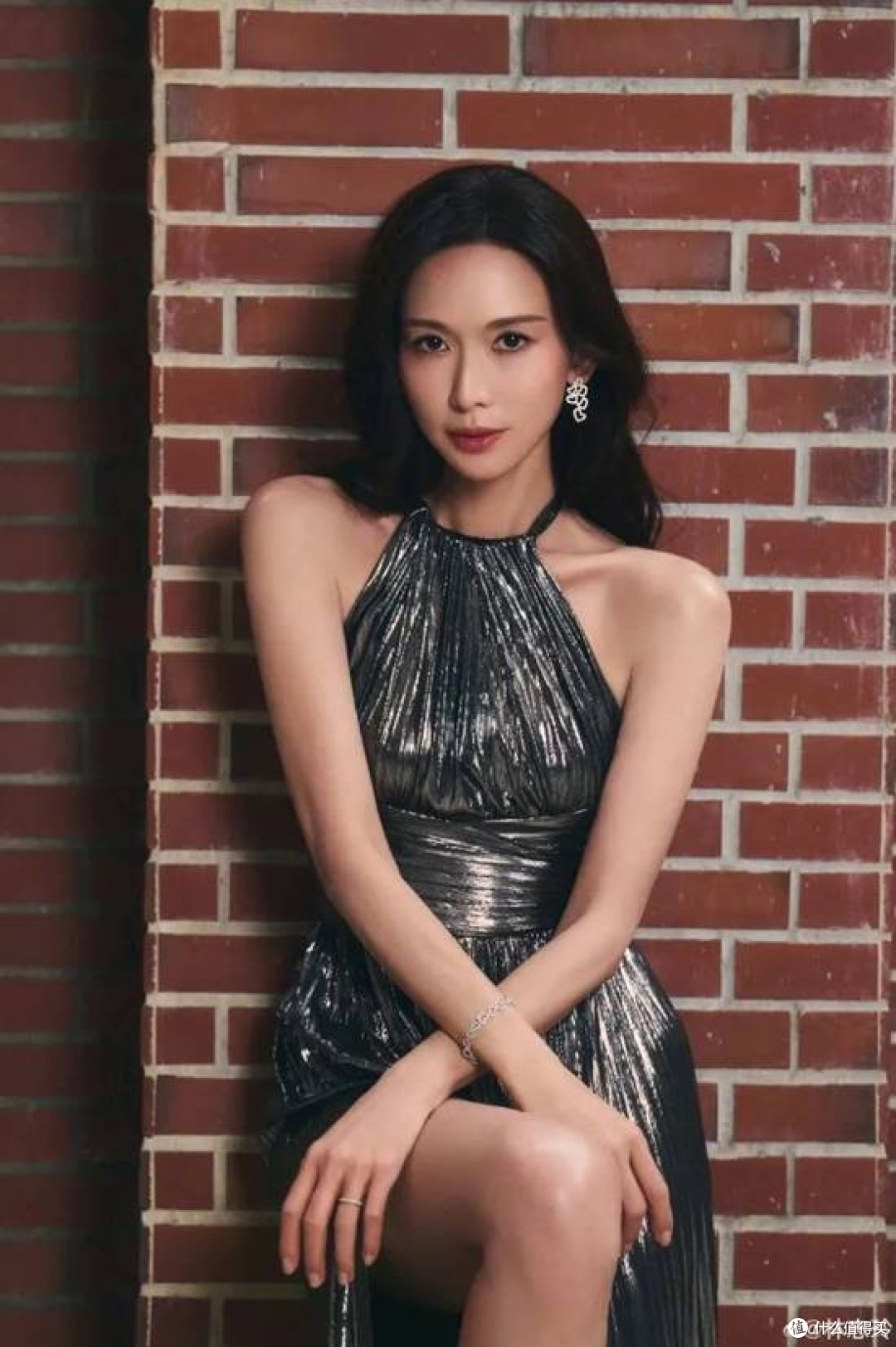 林志玲时隔8年复出拍戏,51岁民国扮相封神,少女感根本藏不住!