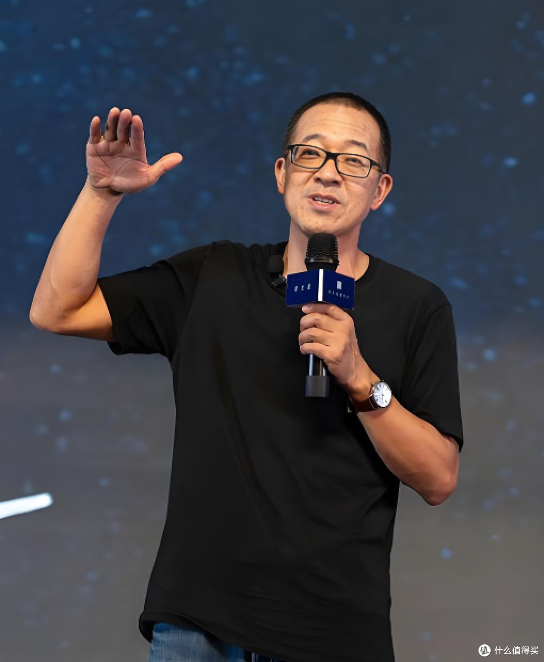 俞敏洪炮轰教育圈:AI要消灭大批教师岗,中小学老师大半不合格!