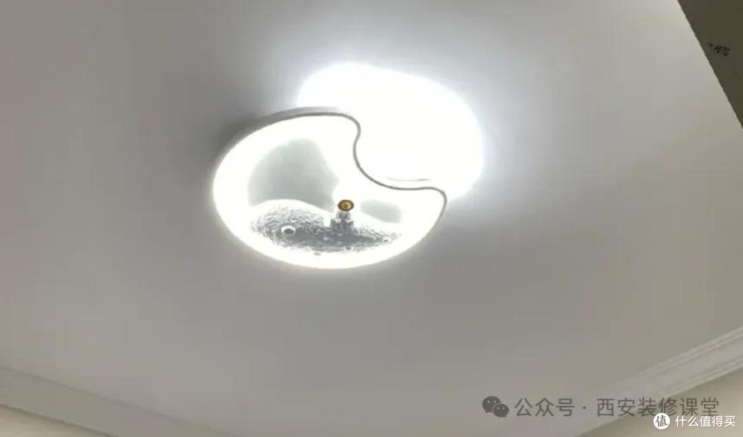 2026年灯具避坑指南!这些坑替你踩了,这些冤枉钱别花!