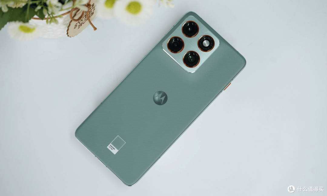 联想moto X70 Air Pro配置全解析:轻薄机身藏旗舰实力,太香了!