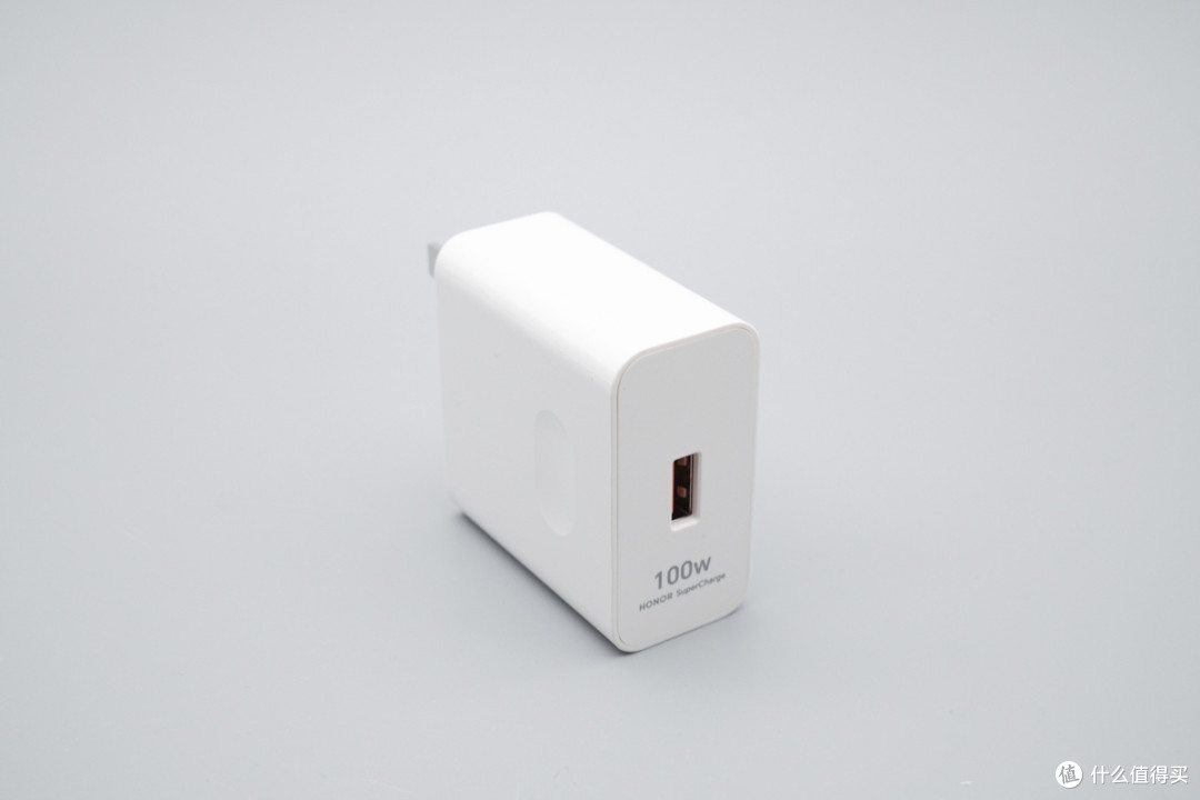 10000mAh+100W PPS 旗舰续航新高度,荣耀win手机充电评测