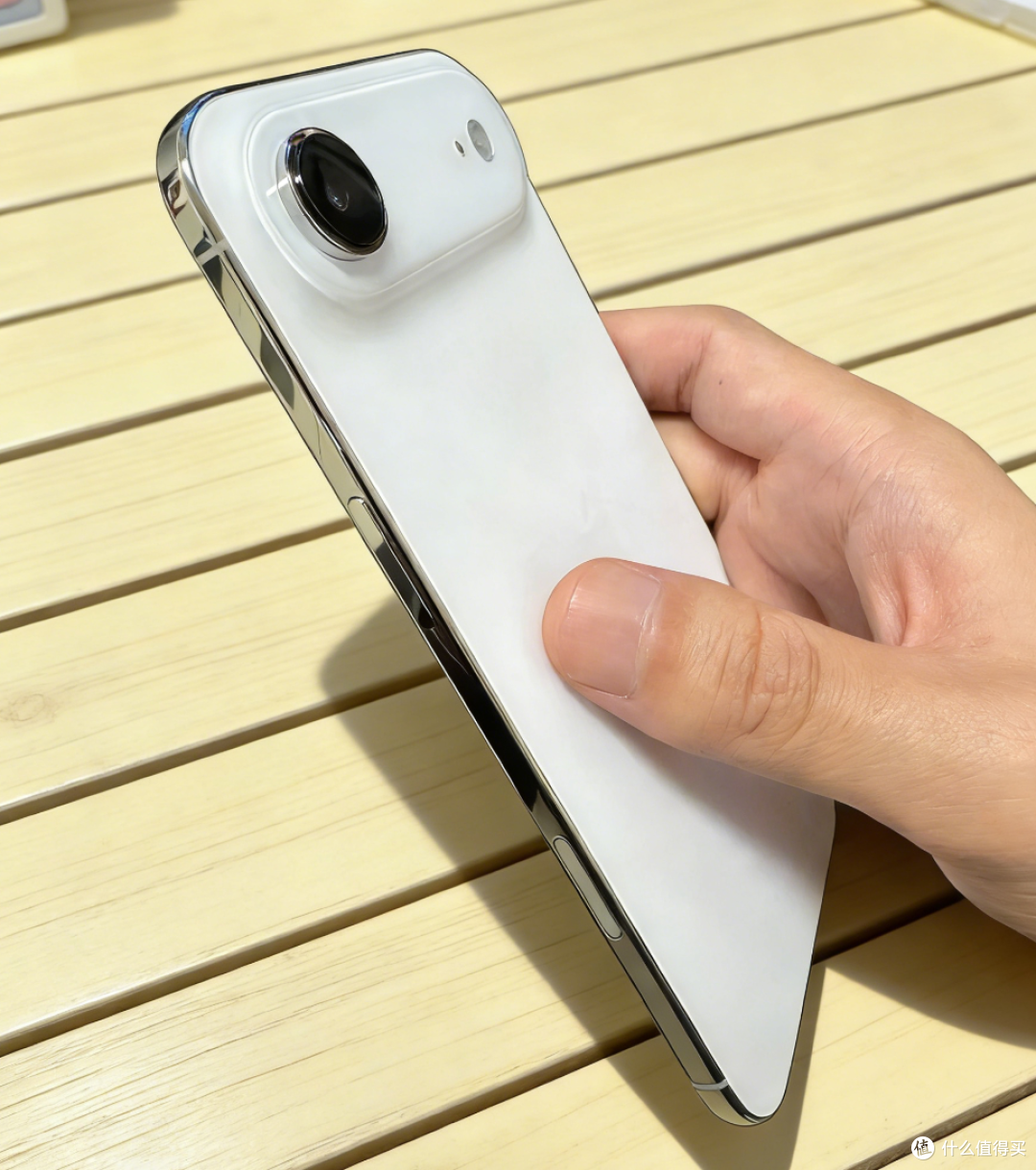 苹果惹上大麻烦,粉丝喊话退钱,iPhone Air三个月降价2000元