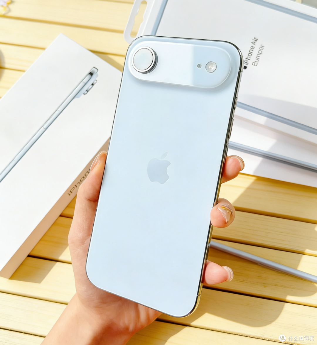 苹果惹上大麻烦,粉丝喊话退钱,iPhone Air三个月降价2000元