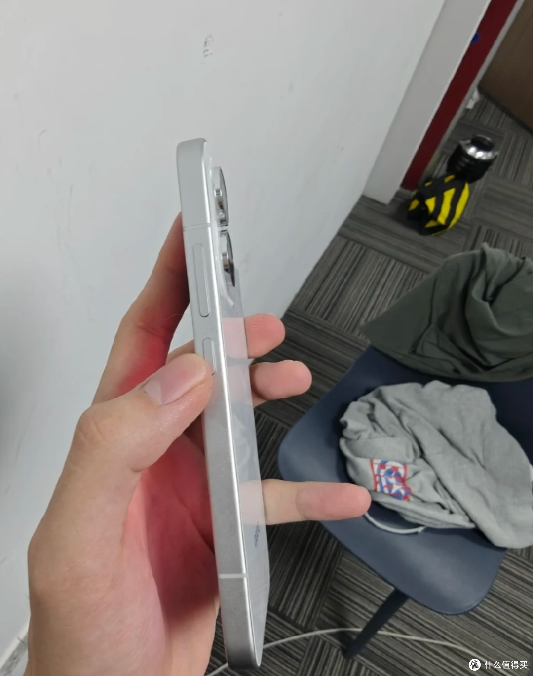3000元价位真正能闭眼买的4款手机,各有各的亮点,实用不贵!