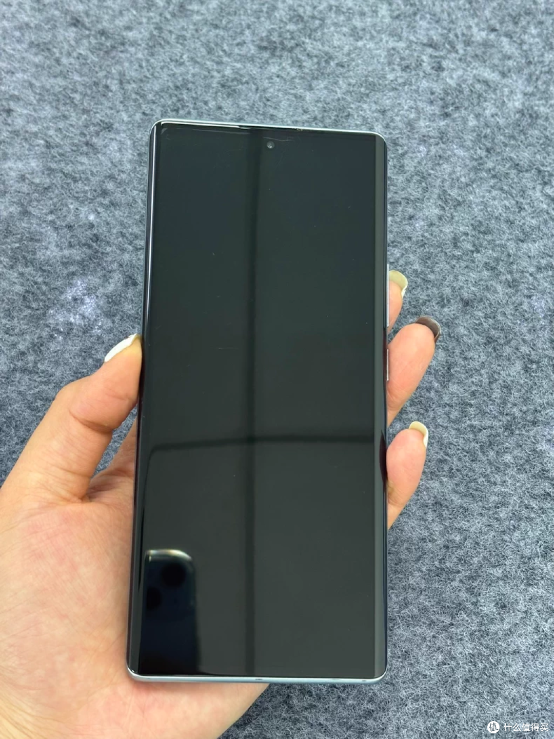 650元起捡漏冷门旗舰机!骁龙8 Gen 2加持,虽冷,但是价格足够香