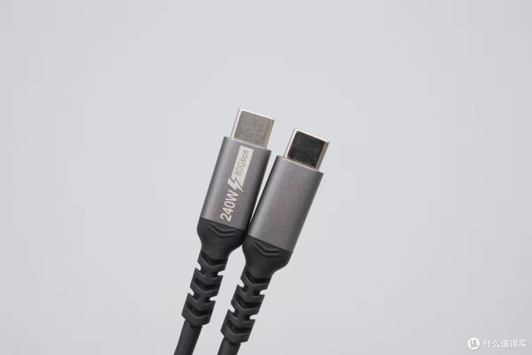 双向超400MB/s传输,旗舰体验,小米17 Pro Max Type-C全功能测试