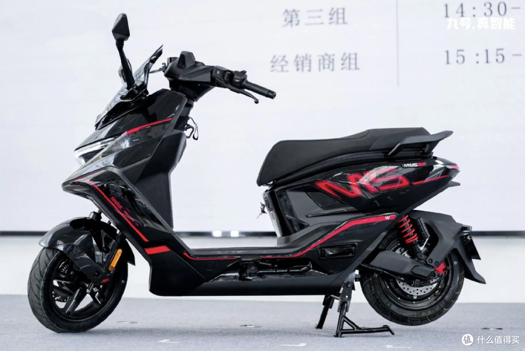 九号 M5P 千万台纪念版电摩全方位解析来了!
