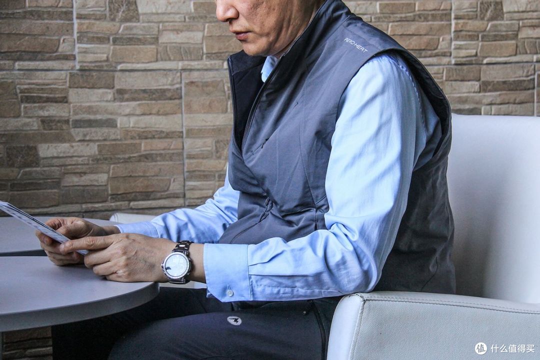 背心哦背心,不但背靠背,更能心连心:单导C60棉背心