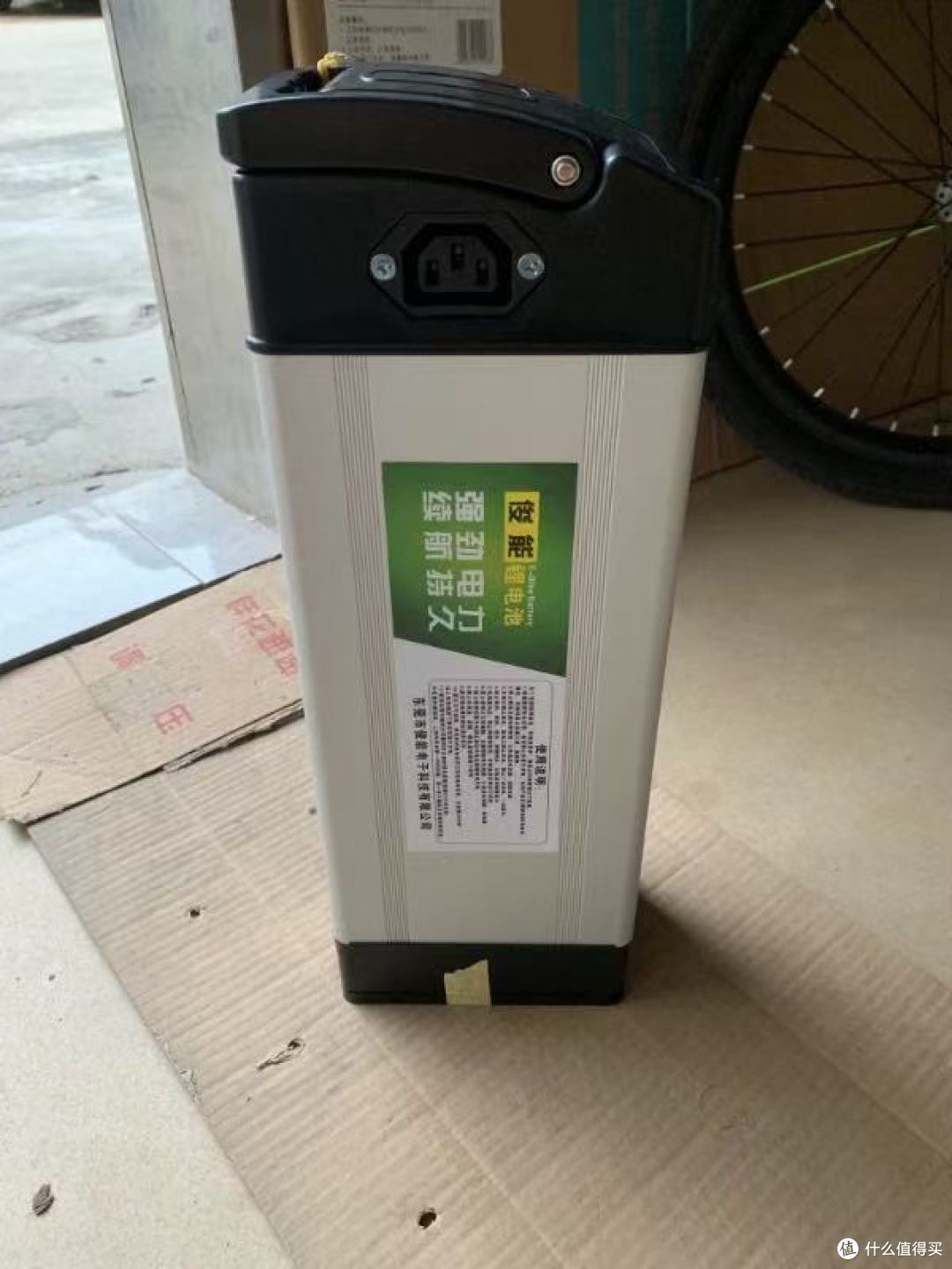 海霸银鱼大容量通用电池,承包你的全场景出行与玩乐需求 ✨