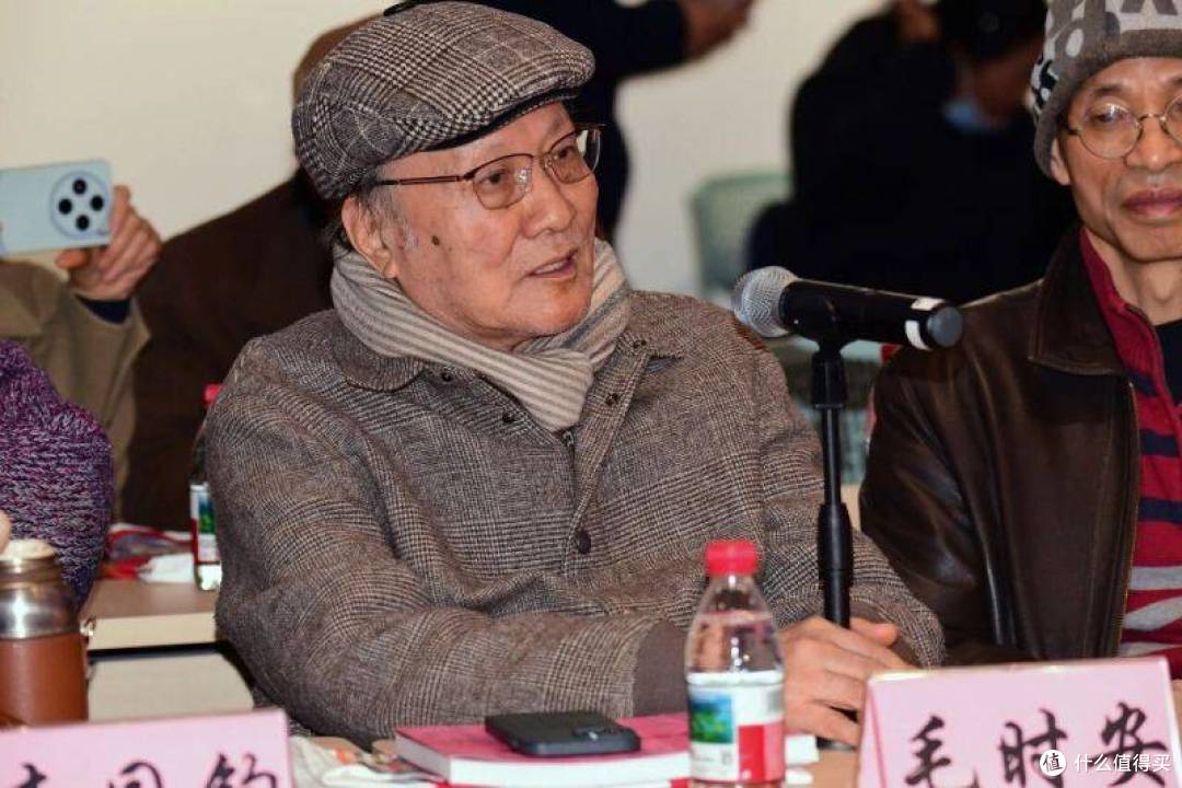 抽象唯一,中美抽象艺术交流展在上海隆重举行