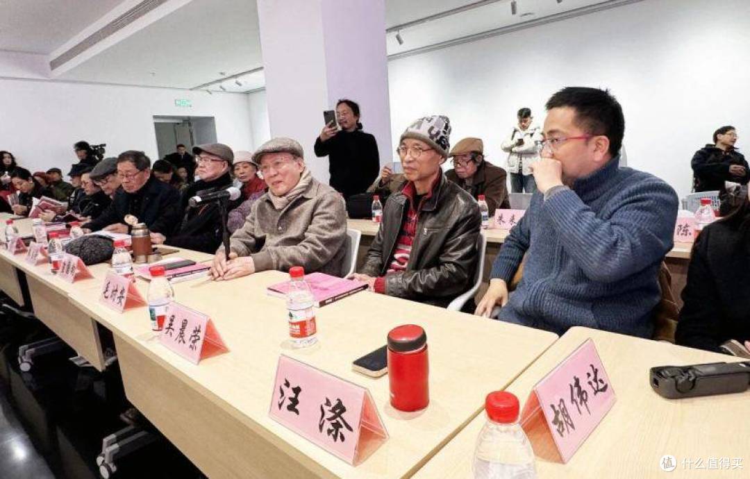 抽象唯一,中美抽象艺术交流展在上海隆重举行