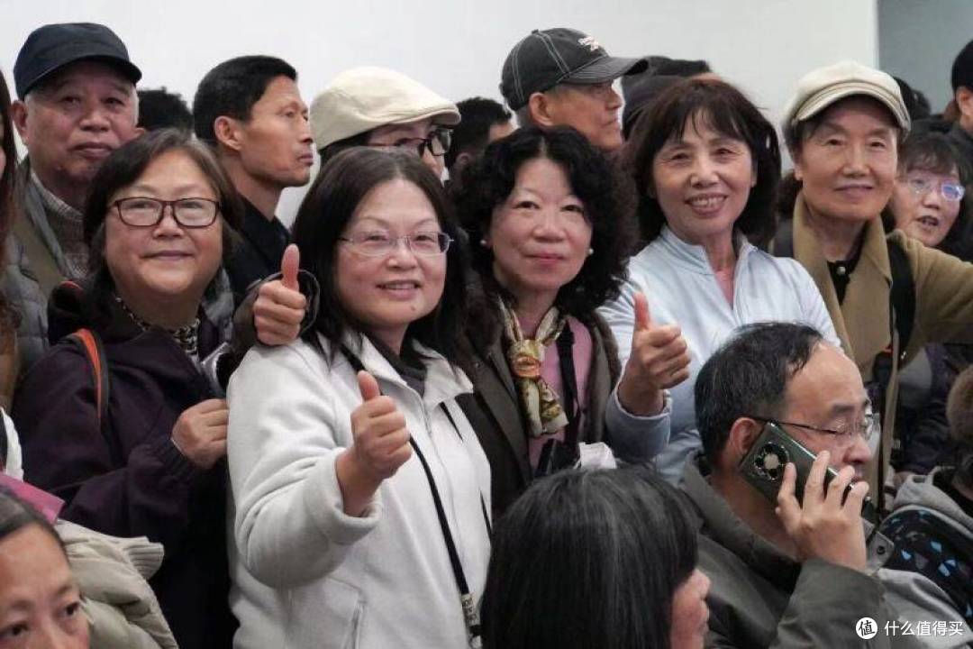 抽象唯一,中美抽象艺术交流展在上海隆重举行