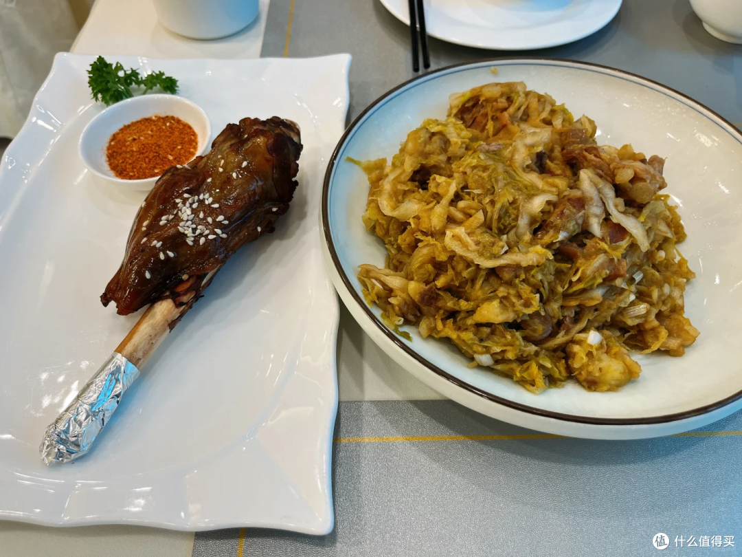 舌尖上的京城:我的 2025 年度驻京办美食惊艳之旅