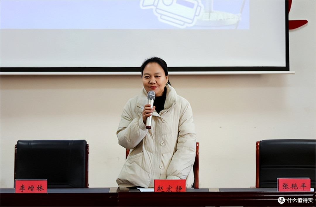 小记者于子珺: 薪火相传,逐光而行