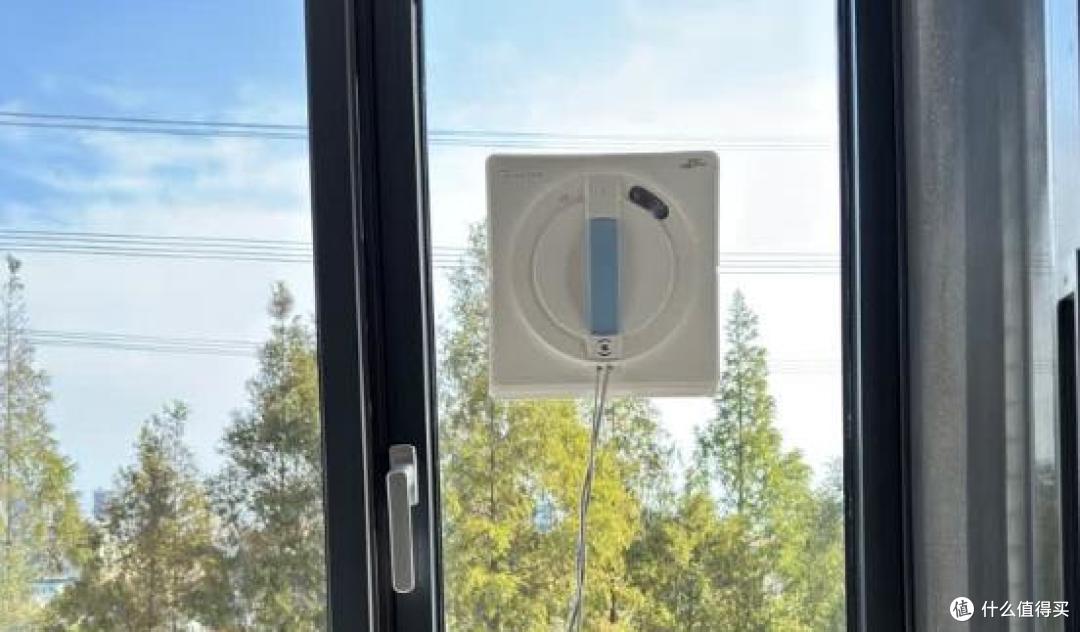 智能擦窗机器人到底好不好用？擦窗机器人排行榜前十名全方位测评