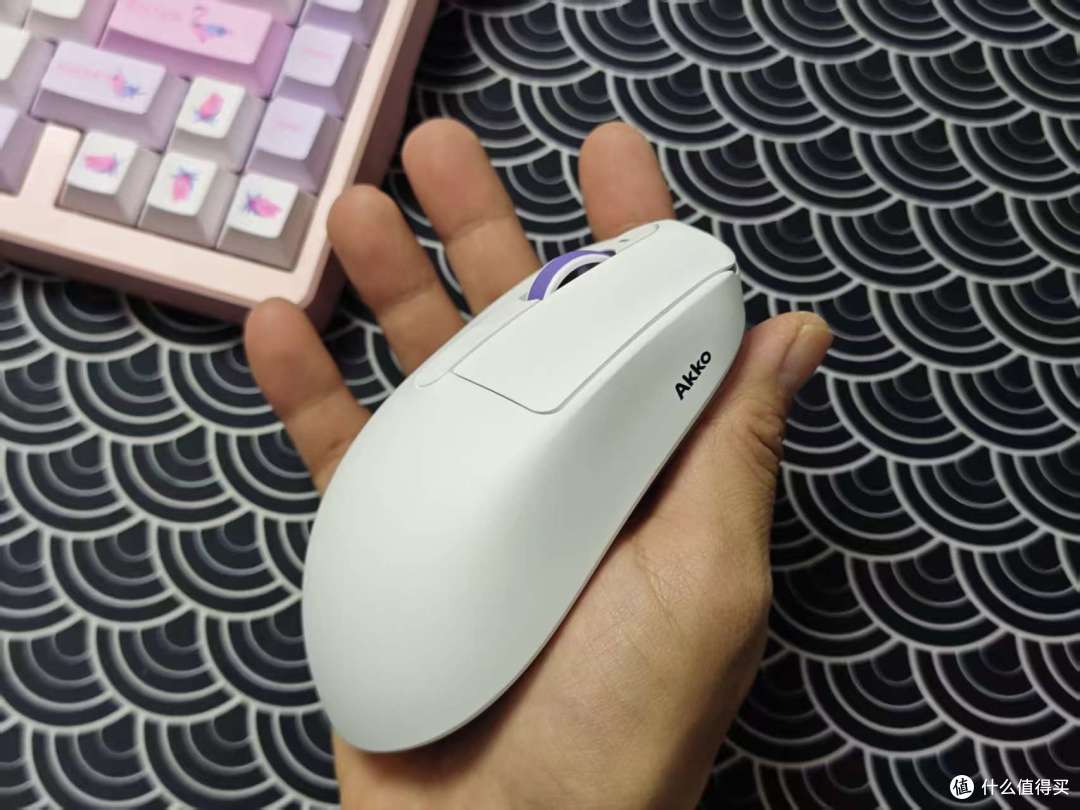还在找好鼠标?Akko 灵动 V9 Ultra 一试就爱!