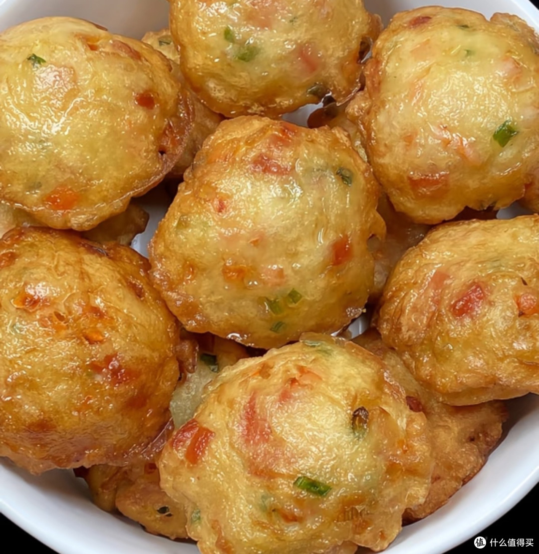 火腿丁鸡蛋泡泡,外脆里软