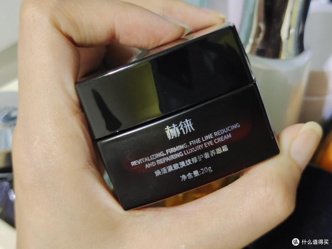 抗皱眼霜副作用有哪些?3大误区真相曝光,现在停手还不晚
