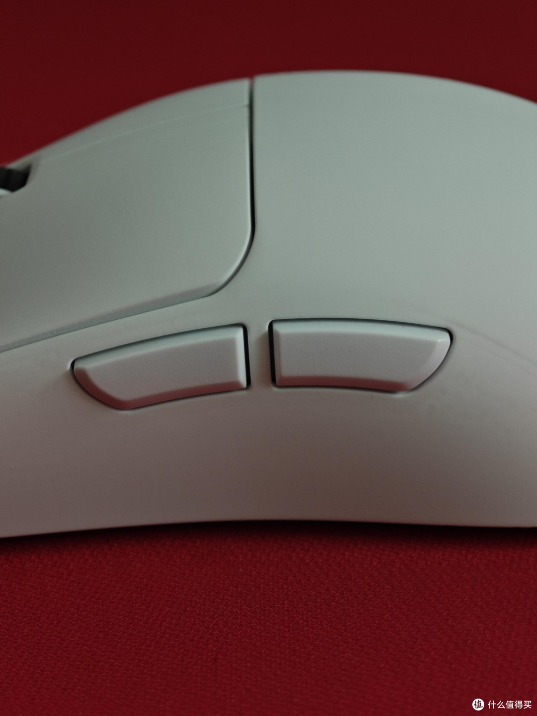 毒蝰V3 Pro:54克极致轻量化