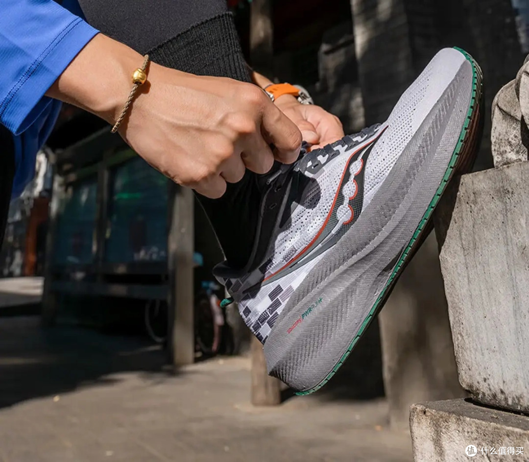 穿了14个月的Saucony Triumph 21,才懂什么叫跑鞋里的“老伙计”