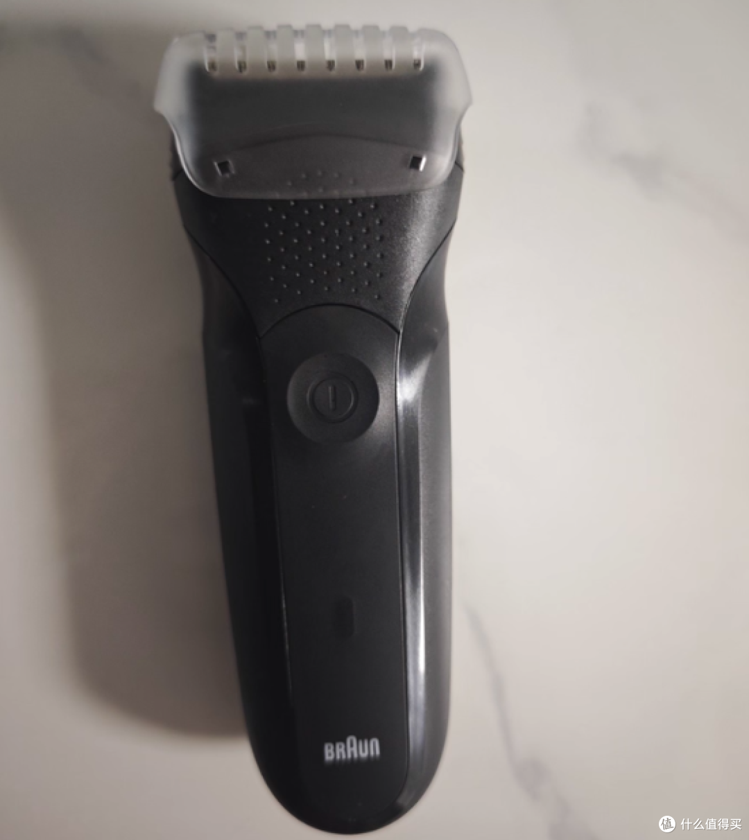 新手必看：好用往复式剃须刀怎么选？男士剃须刀什么品牌最好用？