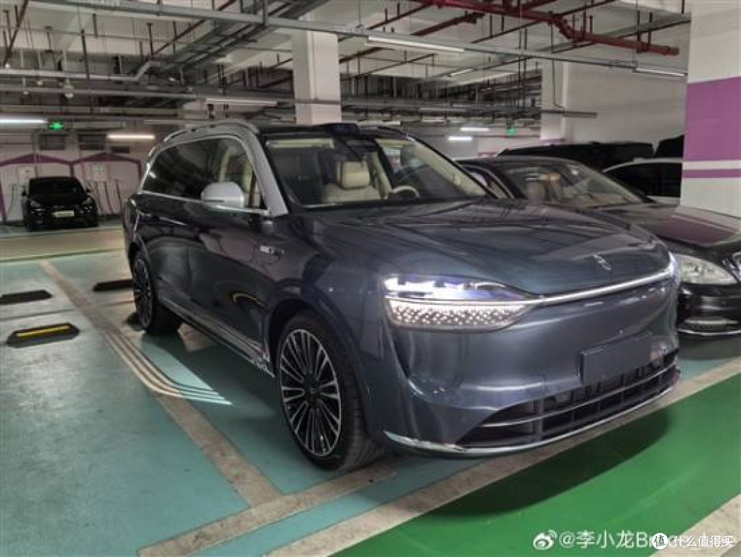 华为李小龙实测:油箱里的汽油放了近两年,居然一脚就能启动!