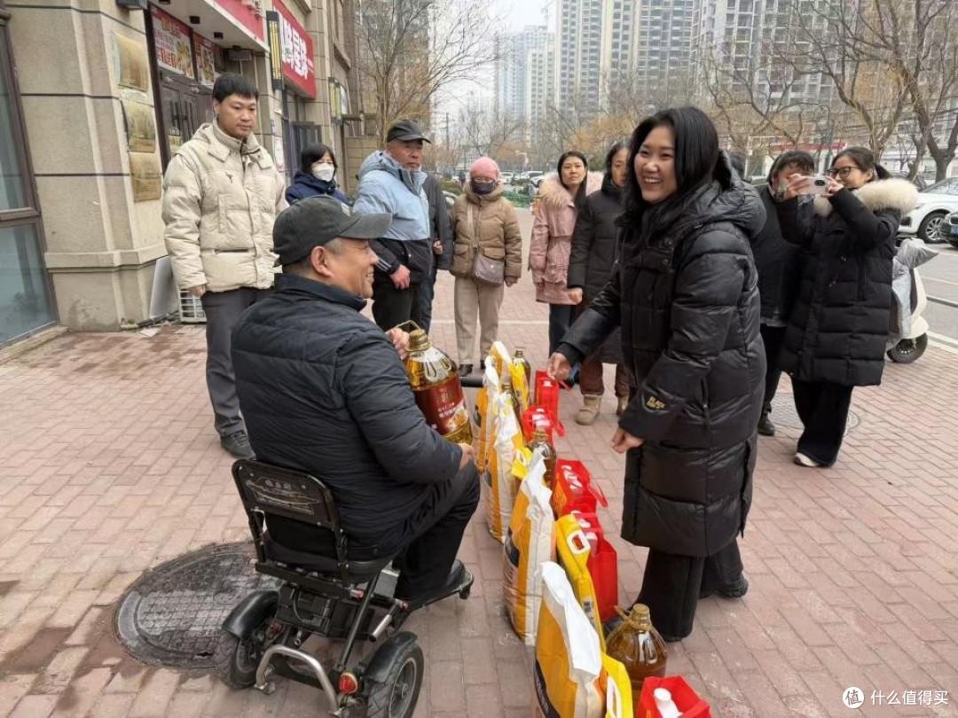 暖冬助残送温暖活动走进邯郸市丛台区慰问困难残疾人