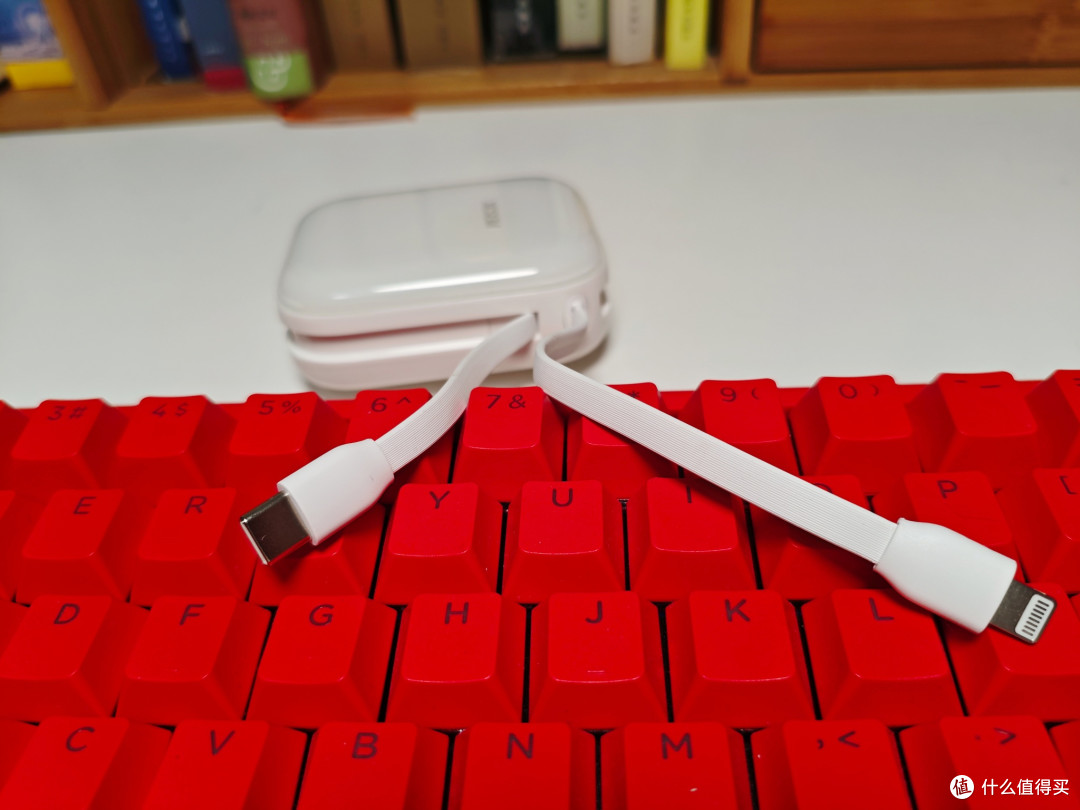 西圣PB S半固态充电宝，安全感拉满的随身电量管家