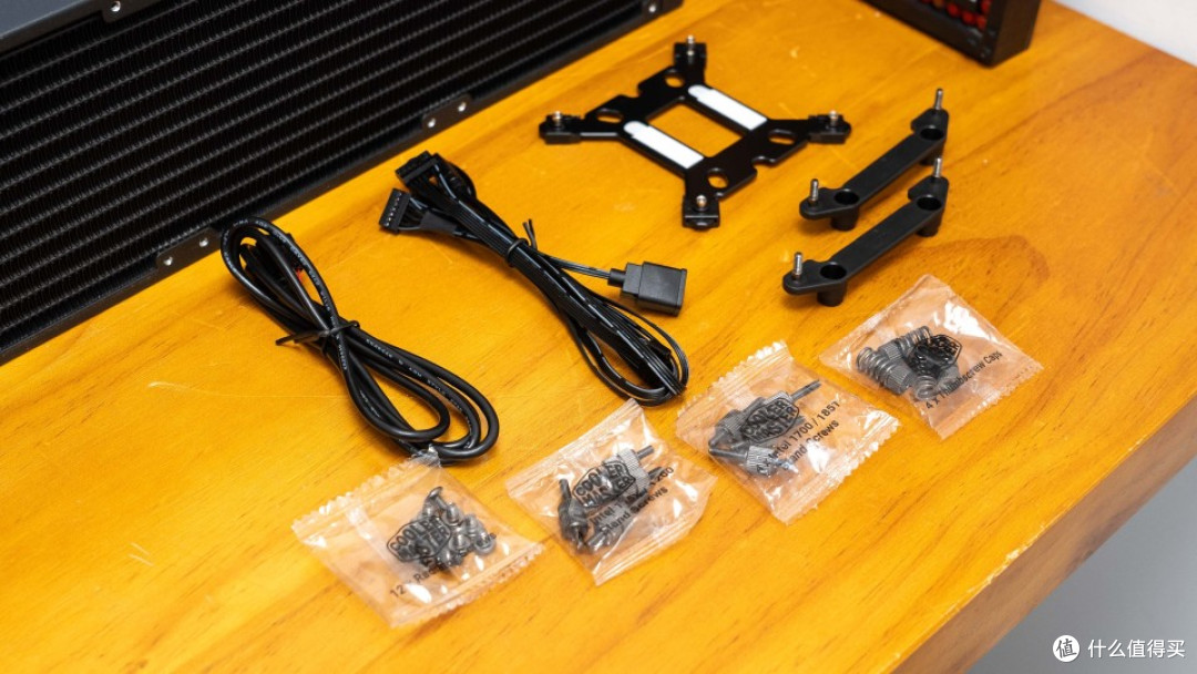 侧卧式主机:华硕X870E-H与索泰5080搭配酷妈540机箱复古装机实践