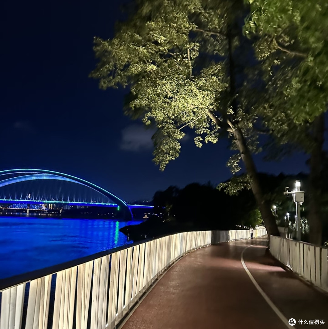 跑道上的蜕变:我的跑步减重10斤纪事