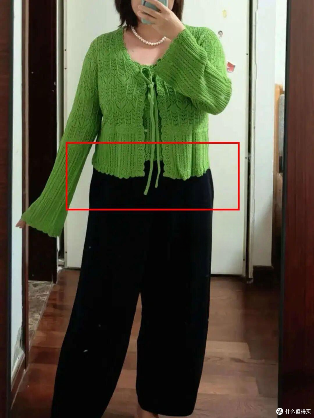 微胖女性挑选裤子,记住这“二不选”,越穿越显胖,你一定要避开
