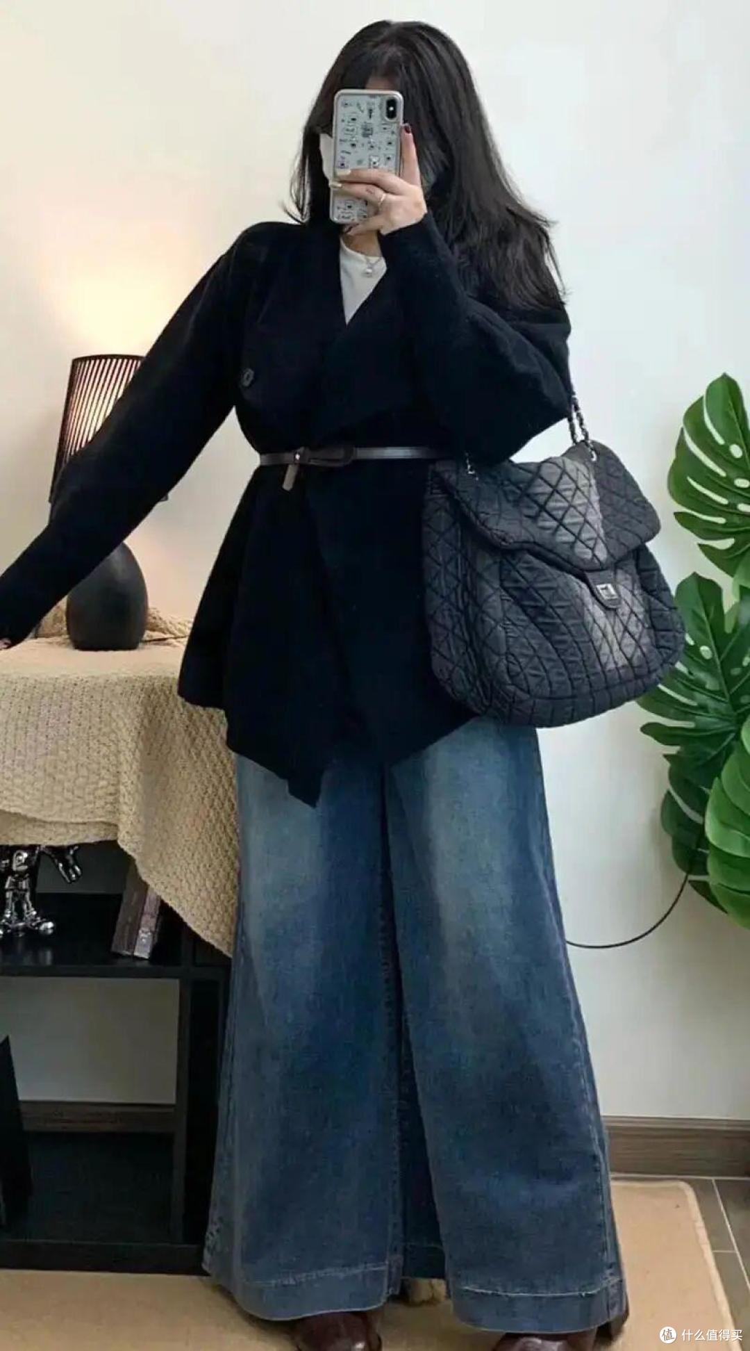 微胖女性挑选裤子,记住这“二不选”,越穿越显胖,你一定要避开