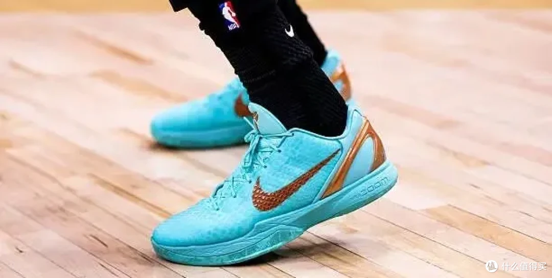 【NBA每日上脚】Nike8.9亿签库里!迪子再次痛失阿克伦之子?