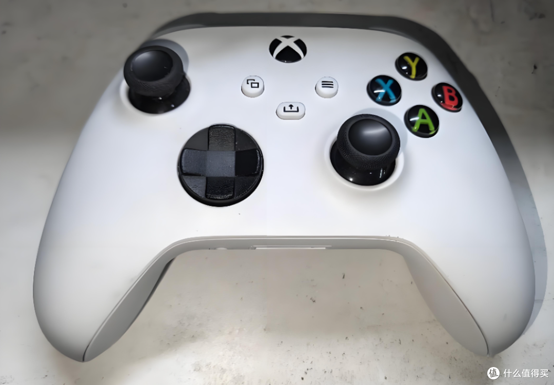 PS6手柄要颠覆认知?新专利曝光:所有实体按键全取消,玩家懵了