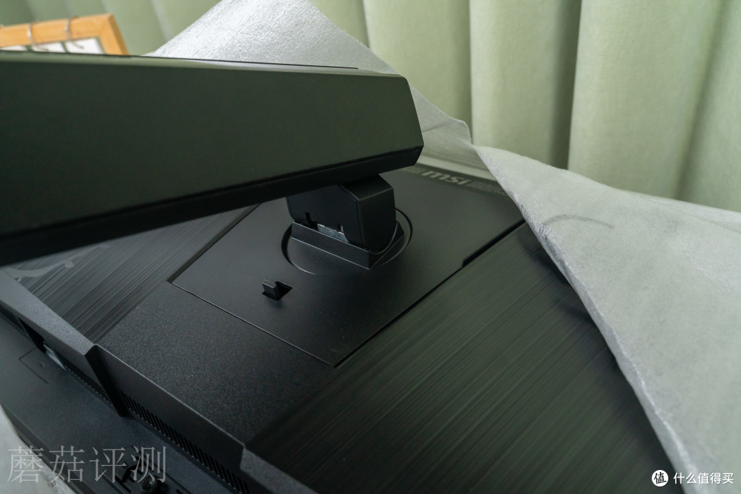 27寸“毕业级”2K显示器,微星MPG 271QR QD-OLED X50流光显示器