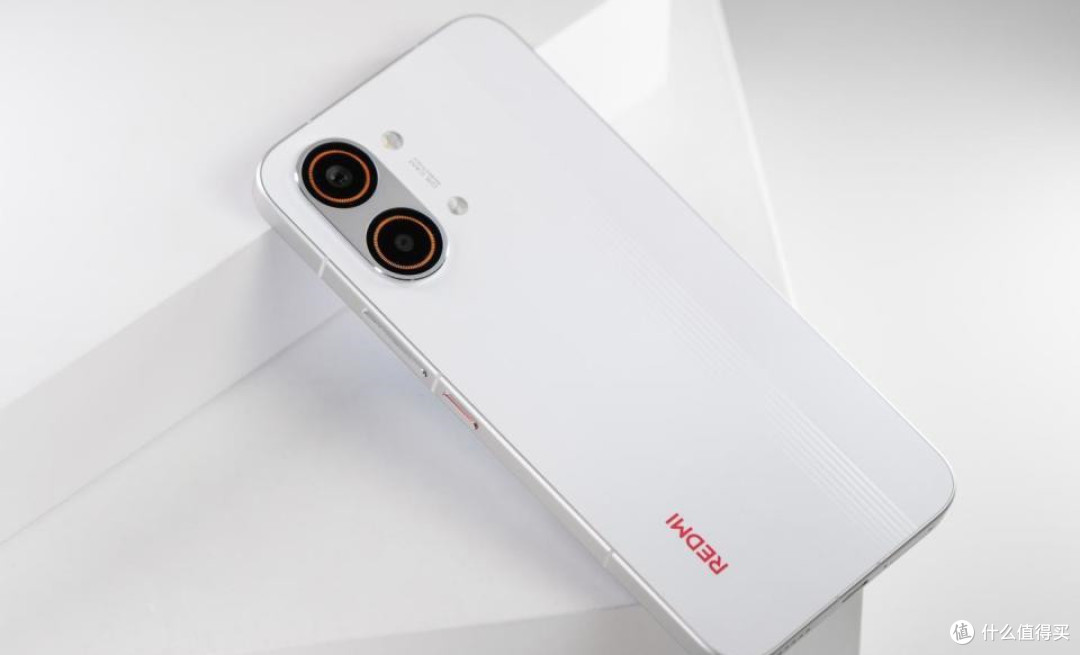 红米Turbo5手机:100W+IP69K防水+无网通信,配置亮眼,拍照出色
