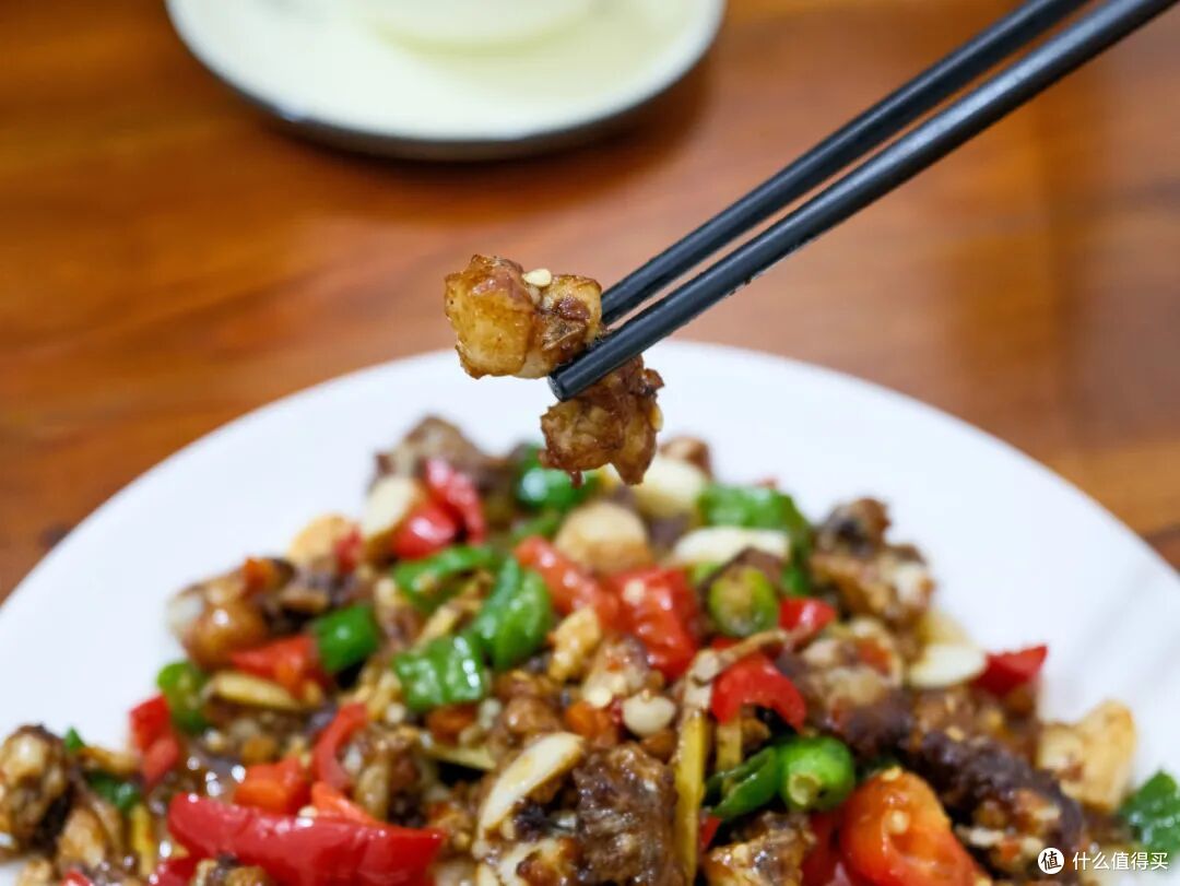 在冷门小城狂吃一天,嘴巴忙得不知天地为何物