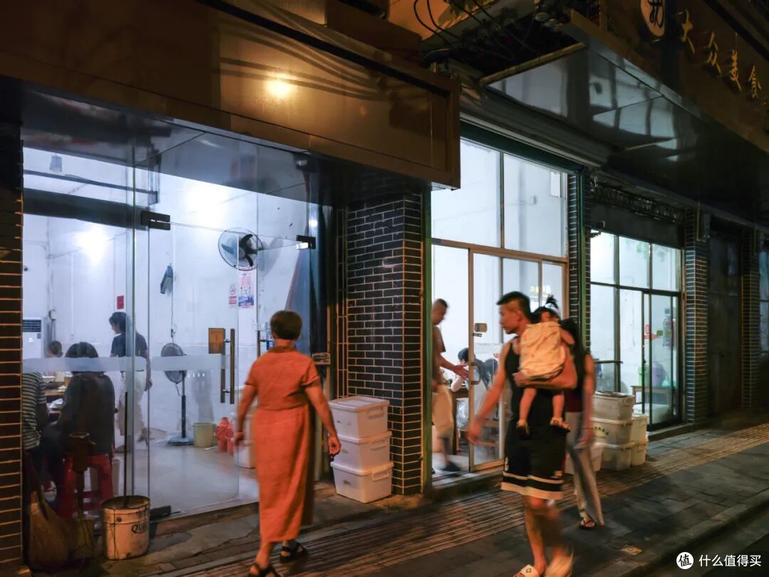 在冷门小城狂吃一天,嘴巴忙得不知天地为何物